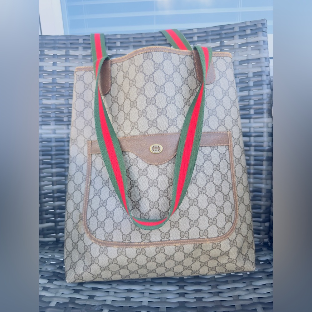 Gucci GG Supreme Sherry Line Tote Bag - Picture 10 of 15